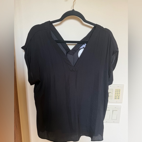 Naked Zebra Tops - Naked Zebra Black V-Neck Short Sleeve Blouse 2 sizes M & Lg